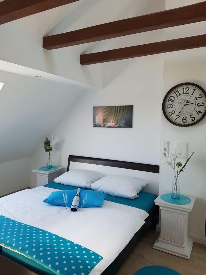 Lorenz 2 Apartment